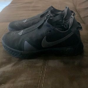 PG4 triple black basketball shoes
